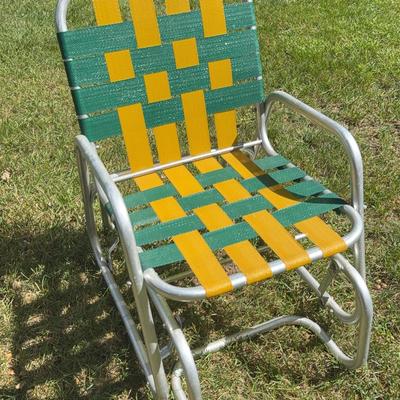 Vintage Gliding Lawn Chair 