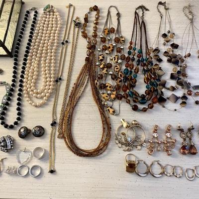Sale Photo Thumbnail #61
