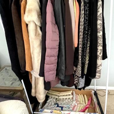 Sale Photo Thumbnail #102