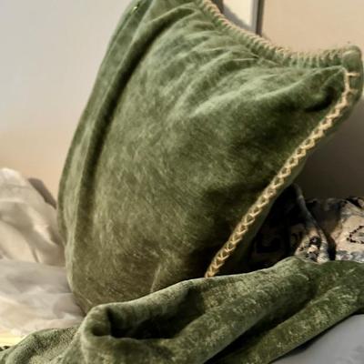 Sale Photo Thumbnail #147