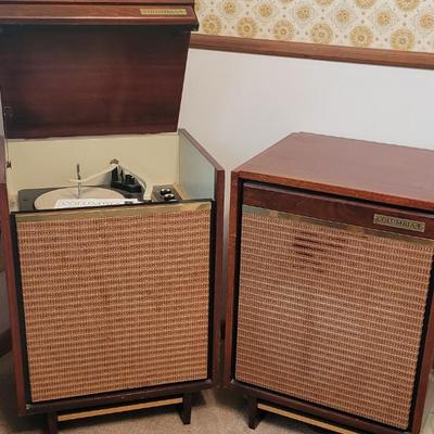 Sale Photo Thumbnail #33: Columbia Phonograph Modle 680