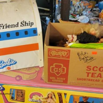 Sale Photo Thumbnail #105: Vintage Barbies