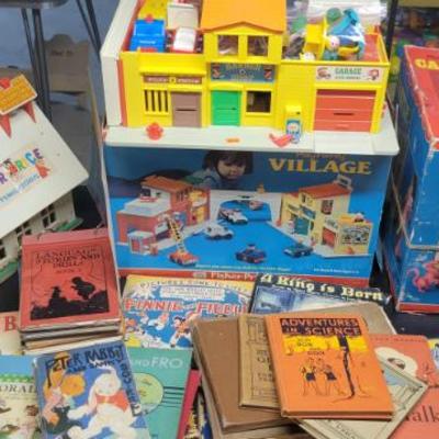 Sale Photo Thumbnail #102: Vintage Toys
