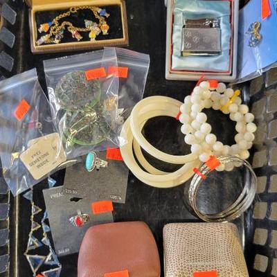 Sale Photo Thumbnail #207: Costume Jewelry