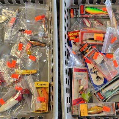 Sale Photo Thumbnail #194: Fishing lures 