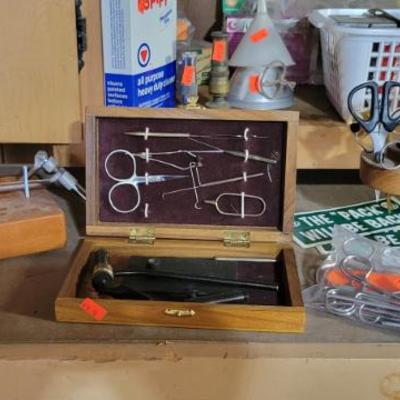 Sale Photo Thumbnail #147: More Tying Gear 