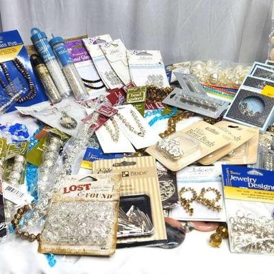 Beads Galore! Mystery Lot Of Beads For Jewelry Making