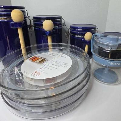 Colbot Blue Canisters, The Turntable & The Micro-Perk