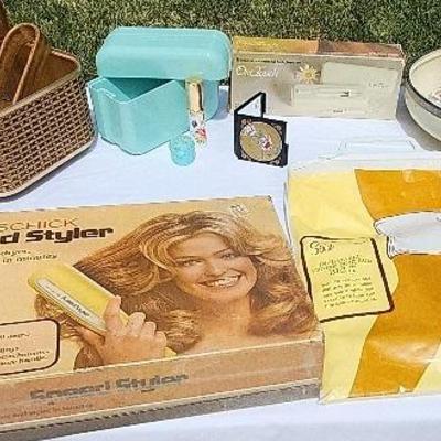 Vintage Lot Of Ladies Beauty Supplies! GE Hairdryer, Lady Schick Speed Styler, Salon Basket