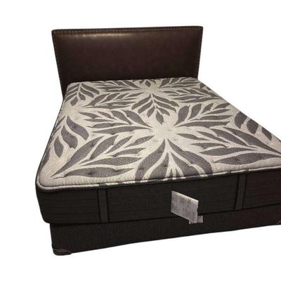 Queen Bed Set With Mattresses 