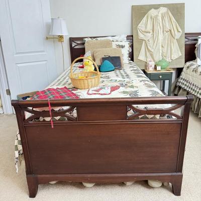 Sale Photo Thumbnail #25