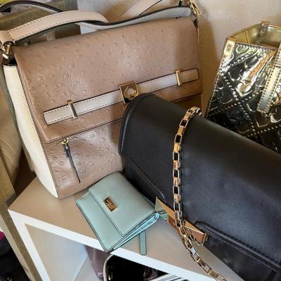 Sale Photo Thumbnail #62
