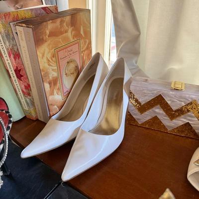 Sale Photo Thumbnail #108