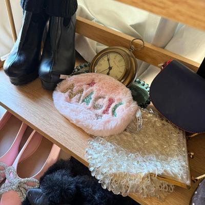 Sale Photo Thumbnail #124