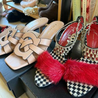 Sale Photo Thumbnail #120