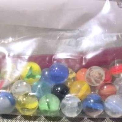 Cat's Eye Marbles; 30 Count 
