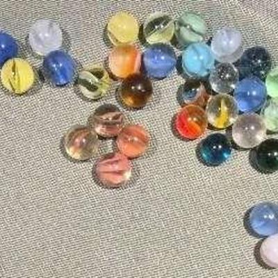 Cat's Eye Marbles; 30 Count 