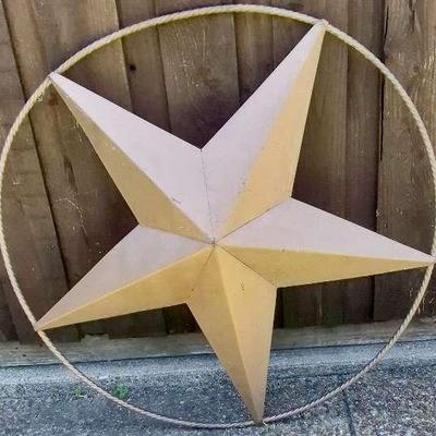 Metal Star Ring 33" X 33"