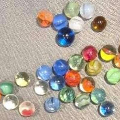 Cat's Eye Marbles; 30 Count 