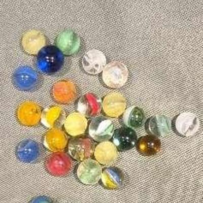 Cat's Eye Marbles; 30 Count 
