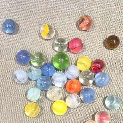 Cat's Eye Marbles; 30 Count 