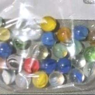 Cat's Eye Marbles; 30 Count 