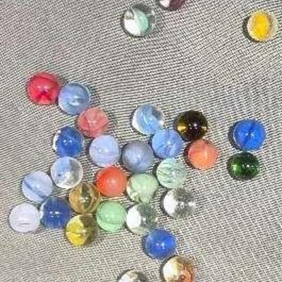 Cat's Eye Marbles; 30 Count 