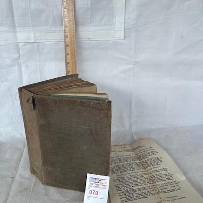Estate sale photo