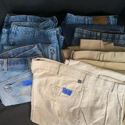 Docker’s Slacks, Levi’s, Wrangler, Lee Jeans & Shorts 44X30