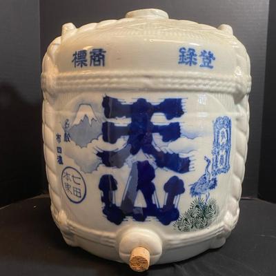 Vintage 1920's Japanese Ceramic Sake Daru Barrel 