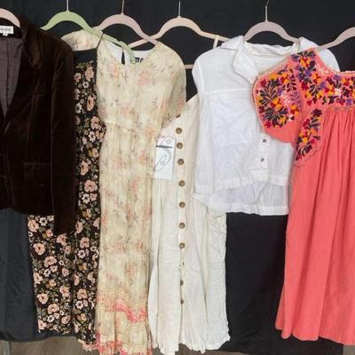 Ladies XS Dresses, Top & Blazer Featuring Forever 21 & Universal Thread