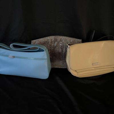 Lot 310: 6 Womens Purses And Small Bags