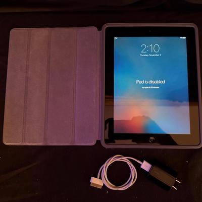 Lot 428: Apple iPad 2 A1395 – 16GB Wi-Fi, with Case & Charger (Disabled – For Reset/Parts)