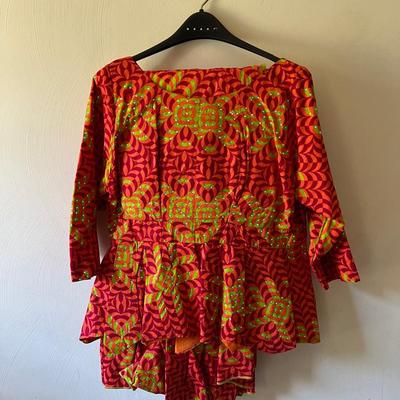 Lot 313: Women’s Fancy Batik/Kente ‘Separates’ Sets - Tops, Skirts, Headwraps