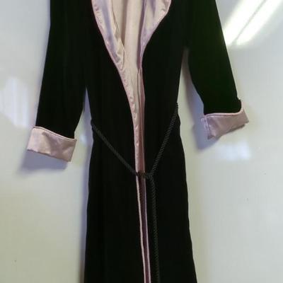 Victoria Secret Robe SZ M 