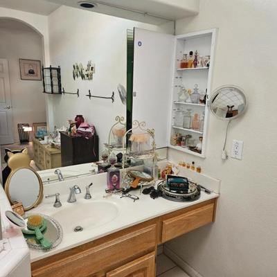 Sale Photo Thumbnail #48