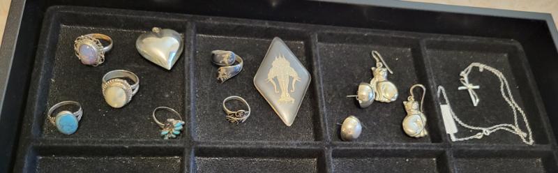 Sale Photo Thumbnail #34
