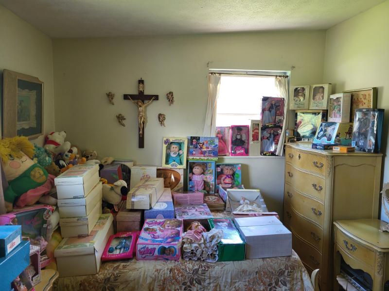Sale Photo Thumbnail #22