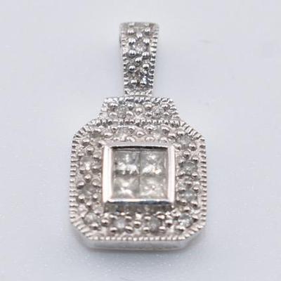 14k White Gold Diamond Drop Pendant 