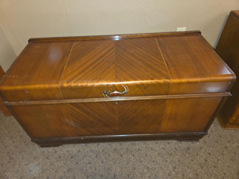 Sale Photo Thumbnail #148