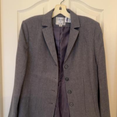 Women’s Gray Suit Jacket Size 10