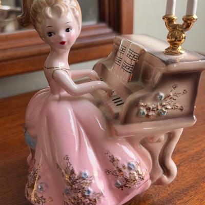 Josef Originals Music Box. Girl at Piano