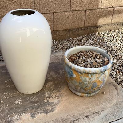 2 Pots Planters - White And Swirl Pattern 
