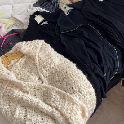 Lot Of 8 Womens Jackets And Cardigans Size Large