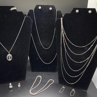 Silver 925 Jewelry And More: 5 Necklaces, 4 Earrings And 3 Charms