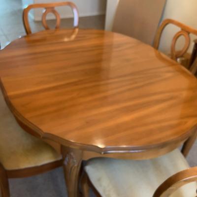 MCM Light Cherry Wood Table With 4 Chairs - Two One Foot Leaves