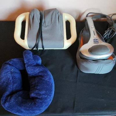 Brookstone MAX Handheld Massger, Homedics Neck Massager, Blue Hot Pad