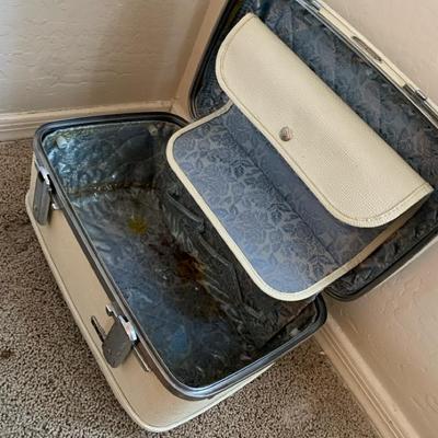 Vintage Travel Carrier - Luggage - Makeup Case