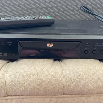 Sony DVD Player With Remote And Cables