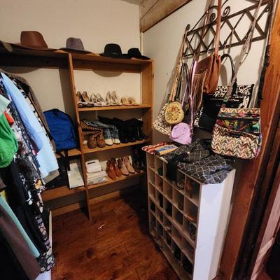 Sale Photo Thumbnail #71